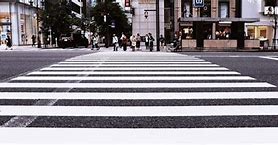 Selain Zebra Cross Tempat Untuk Menyebrang Jalan Adalah